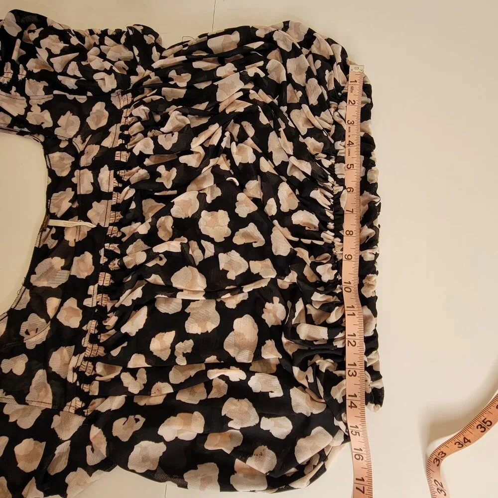 Free People Shirred Bodice Midriff Crop Top Short Sleeve Blk, Beige Size S - Picture 12 of 12